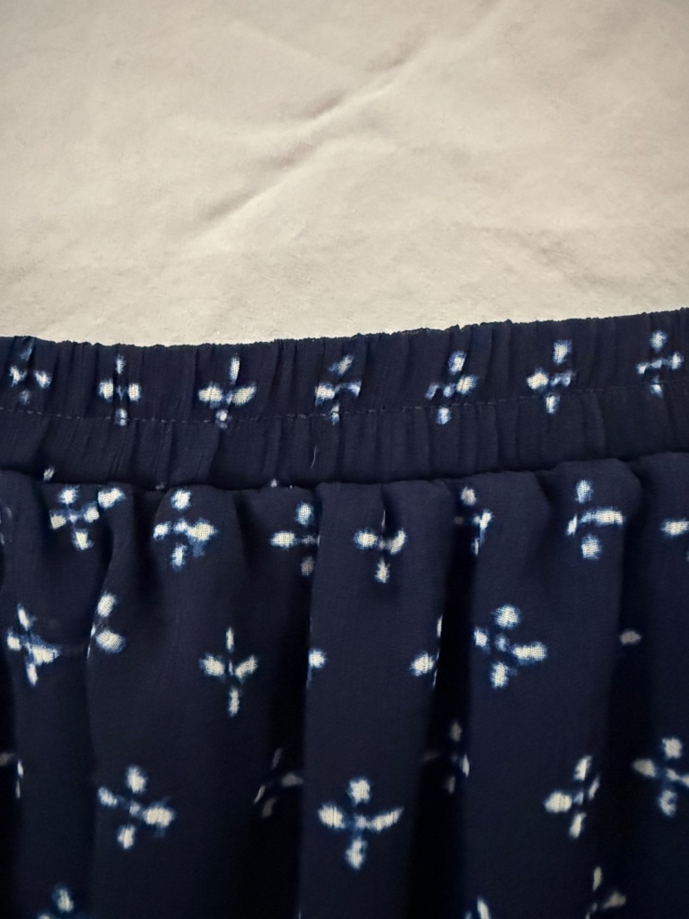 Old Navy Women's Navy Printed A-Line Skater Skirt Size M - Picture 7 of 7